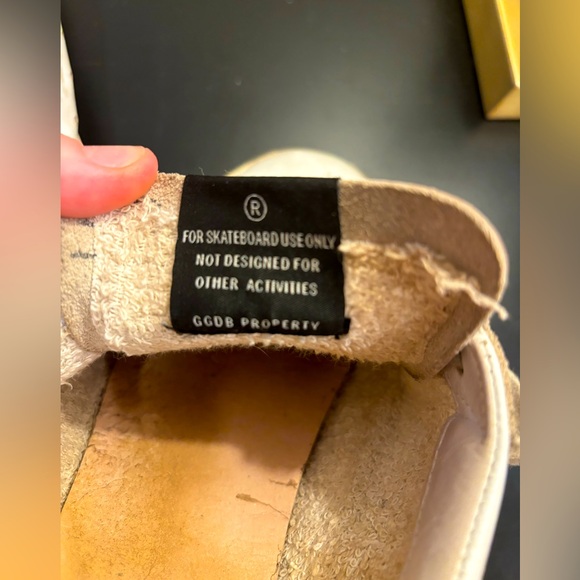 GOLDEN GOOSE Women’s Superstar Sneakers - Picture 6 of 7